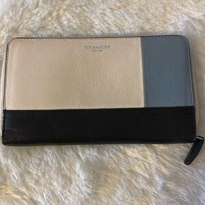 Coach accordion wallet in Colorblock